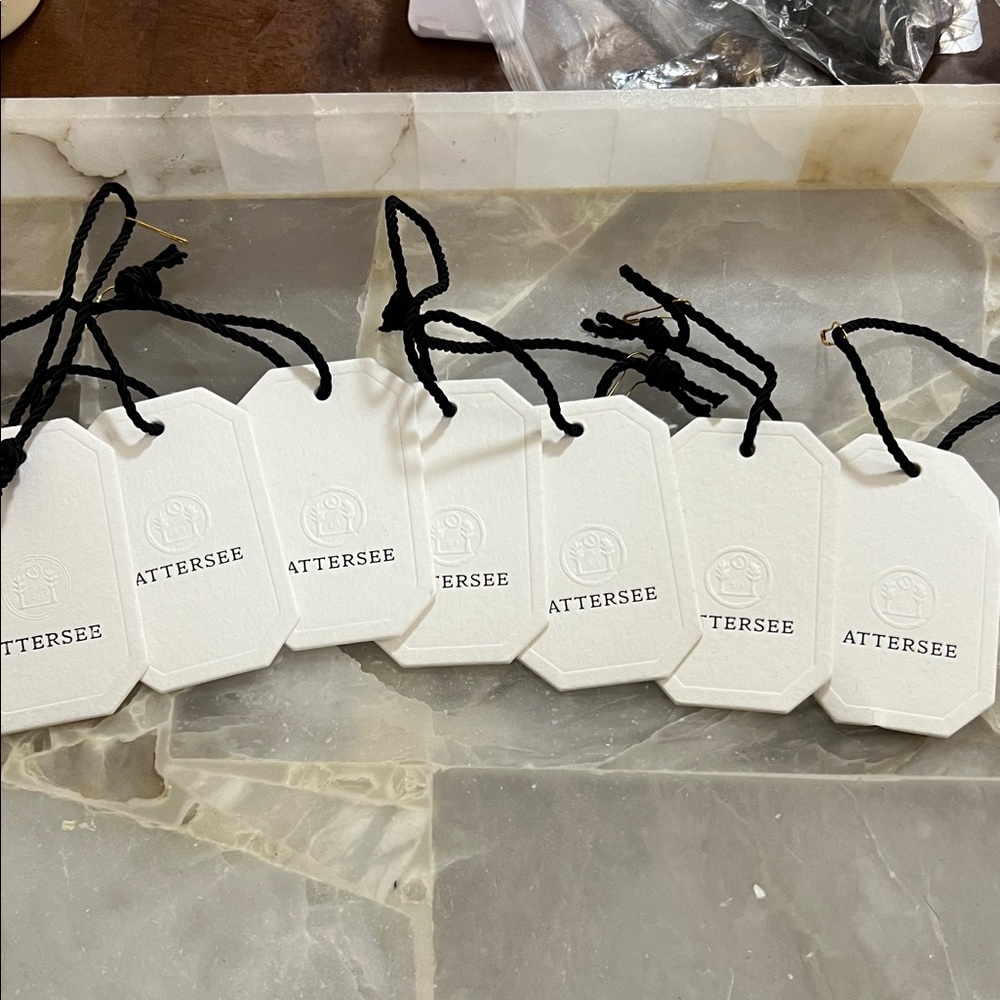 Attersee White Accessory Tags
